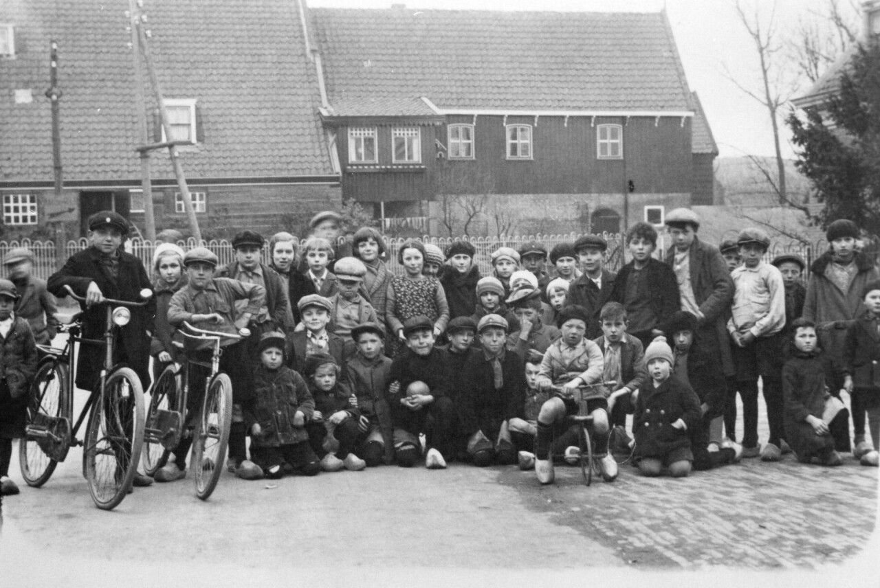 Groepsfoto historisch Hendrik Ido Ambacht